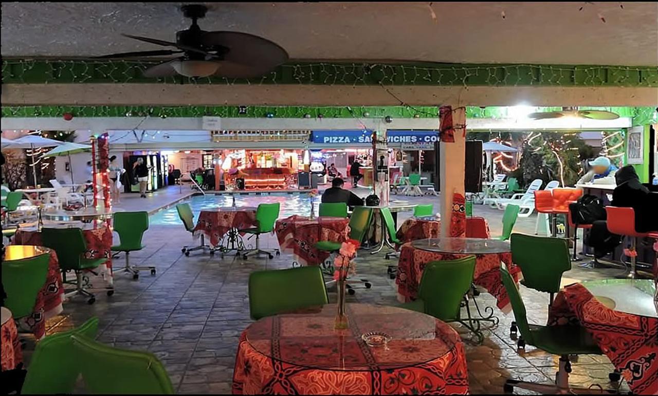 אינגלווד Crown Airport Hotel מראה חיצוני תמונה